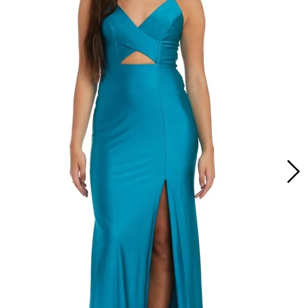 Morgan & Co Blue Sleeveless V-neck Maxi Gown